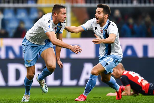 李凯尔0分赵睿17分 中国男篮不敌塞尔维亚