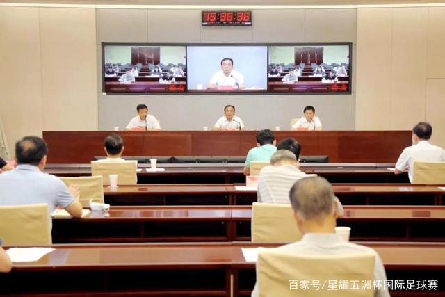 蒯纪闻中超首秀半场被换下 发声回应引发球迷热议
